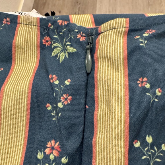WeWoreWhat Asymmetrical Floral Stripe Midi Skirt Size 12 NWT - Picture 8 of 9